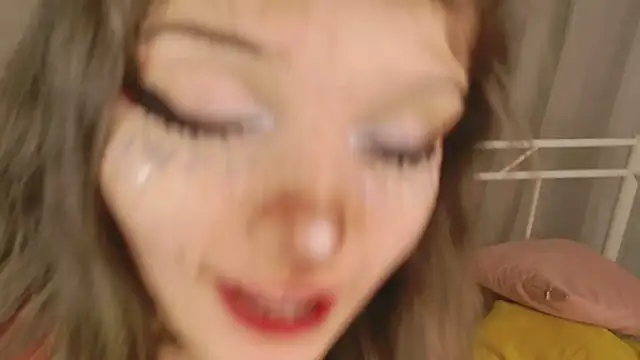 Snapshot of kamila_blush chatting on 20, 12, 2025 kamila blush online show from 20, 12, 2025