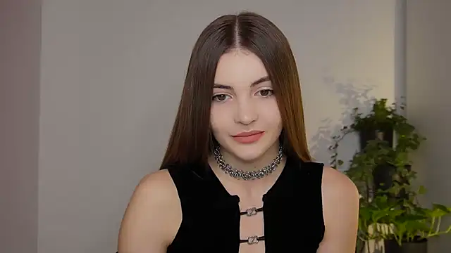 MayTease online show from 10, 10, 2025