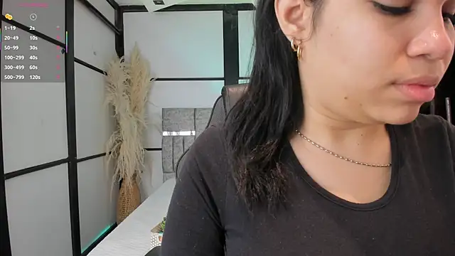 SamaraAnders  online show from 22, 12, 2025