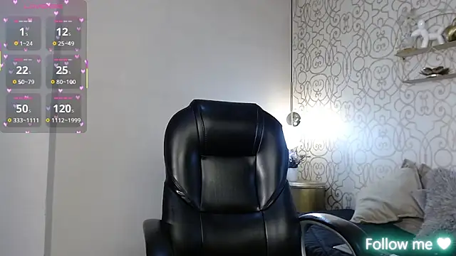 Lucigh  online show from 8, 11, 2025