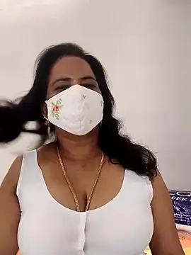 mallu-lover online show from 20, 12, 2025