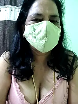 mallu-lover online show from 4, 2, 2026