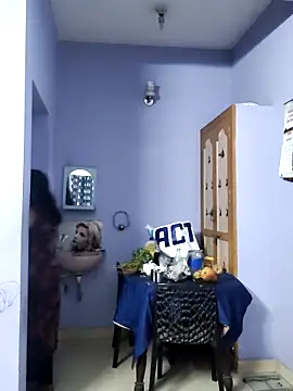 mallu-lover online show from 25, 3, 2026