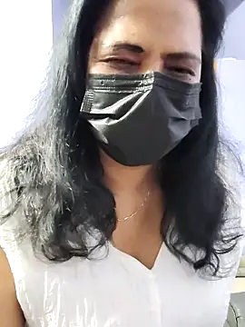 mallu-lover online show from 8, 4, 2026