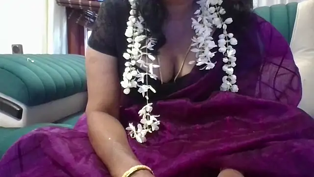 mallu-lover online show from 1, 6, 2026