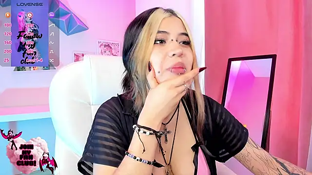 pinkk deemon online show from 10, 11, 2025