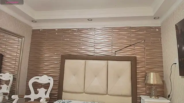 Miladiosa online show from 4, 4, 2026