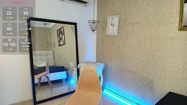 Snapshot of Miladiosa chatting on 23, 10, 2025 Miladiosa online show from 23, 10, 2025