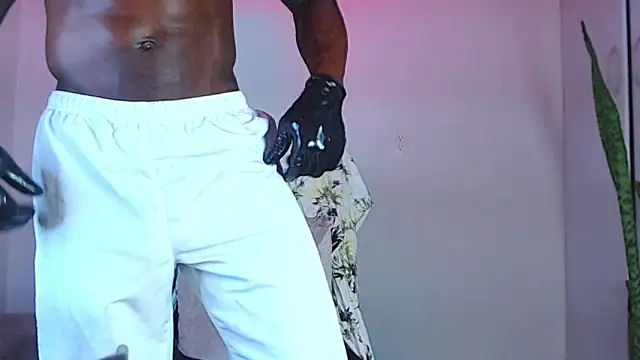 MrByronStallion online show from 16, 11, 2025