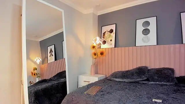 amy miller1 online show from 8, 9, 2025