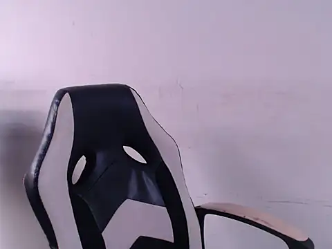 CloeStron online show from 26, 11, 2025