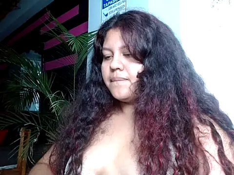 Snapshot of CloeStron chatting on 19, 12, 2025 CloeStron online show from 19, 12, 2025