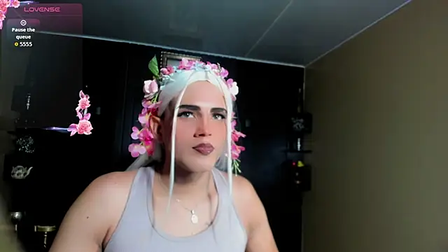 Kimberly Vazquez online show from 16, 10, 2025