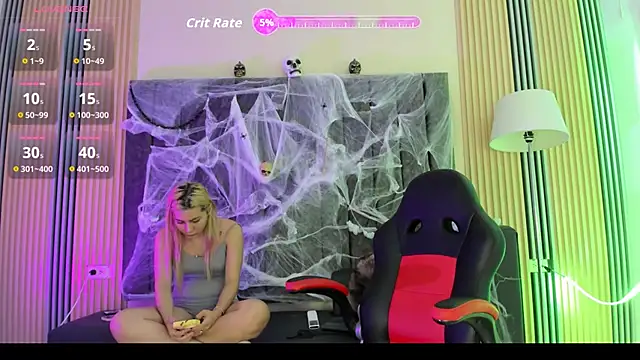 Snapshot of rubby_lux chatting on 7, 10, 2025 rubby lux online show from 7, 10, 2025