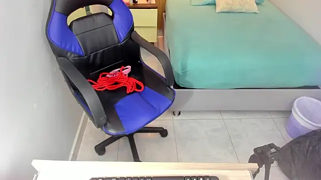 ALISSON BARKER online show from 29, 11, 2025