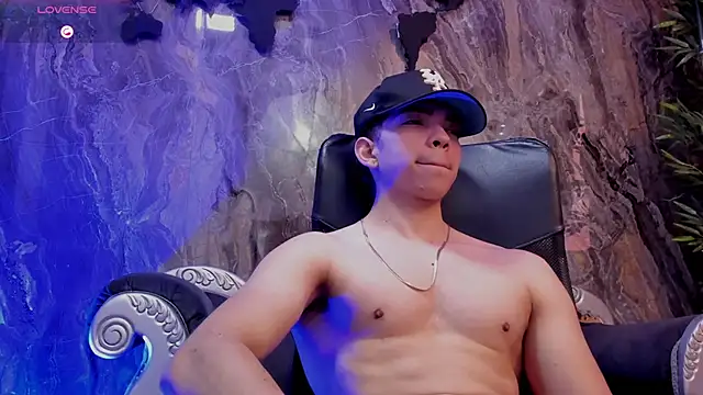 Eryonbradley online show from 11, 9, 2025