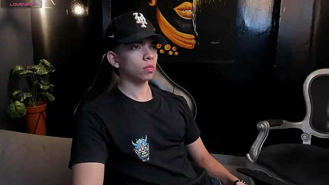 Eryonbradley online show from 29, 11, 2025