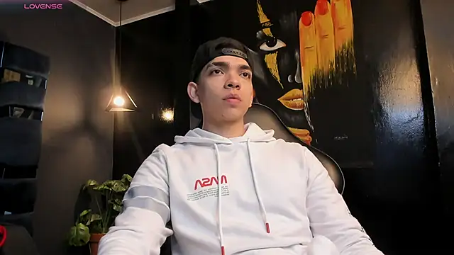 Eryonbradley online show from 10, 11, 2025