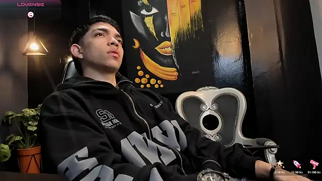 Eryonbradley online show from 27, 10, 2025