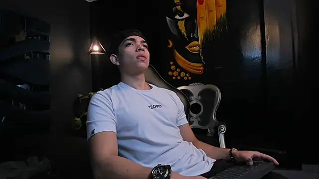 Eryonbradley online show from 15, 10, 2025