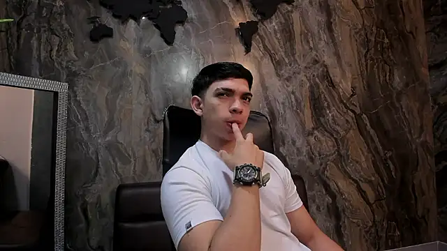 Snapshot of Eryonbradley chatting on 18, 2, 2026 Eryonbradley online show from 18, 2, 2026