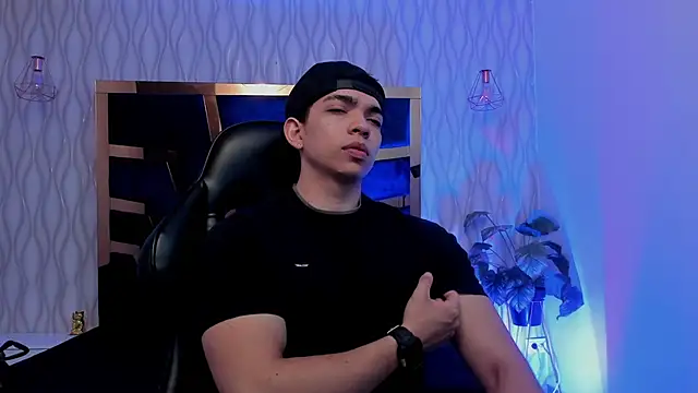 Eryonbradley online show from 27, 3, 2026