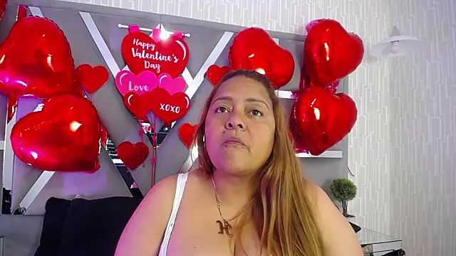 MonzerratBoyer online show from 12, 2, 2026