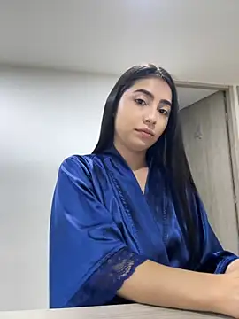 Snapshot of EmelyParker chatting on 15, 9, 2025 EmelyParker online show from 15, 9, 2025