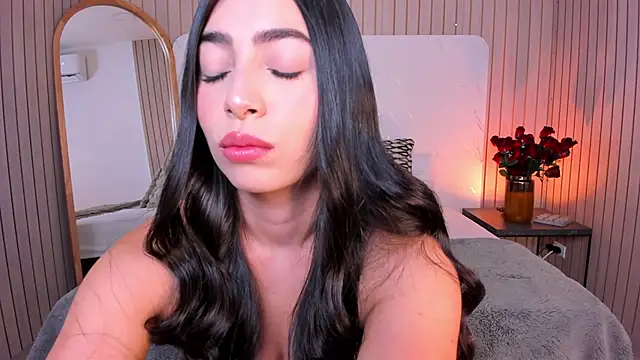 EmelyParker online show from 2, 12, 2025