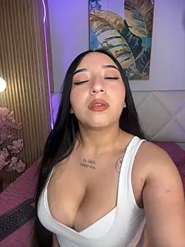 veronica hill  online show from 11, 4, 2026