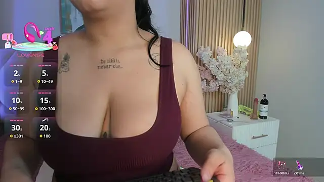 veronica hill  online show from 20, 2, 2026