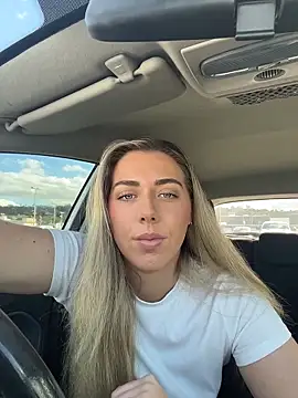 louiseberkeley online show from 6, 5, 2026