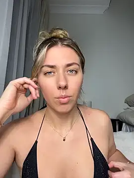 louiseberkeley online show from 23, 5, 2026
