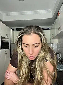 louiseberkeley online show from 4, 6, 2026