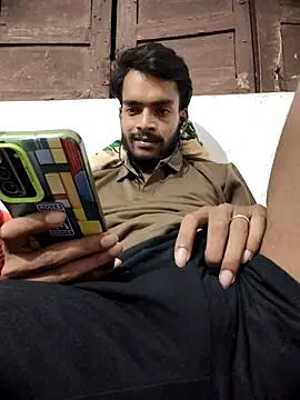 Snapshot of yashuuuu021 chatting on 17, 9, 2025 yashuuuu021 online show from 17, 9, 2025