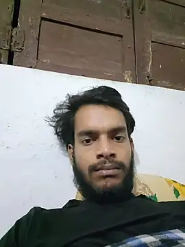 Snapshot of yashuuuu021 chatting on 27, 10, 2025 yashuuuu021 online show from 27, 10, 2025