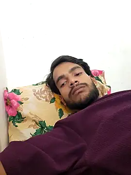 Snapshot of yashuuuu021 chatting on 13, 9, 2025 yashuuuu021 online show from 13, 9, 2025