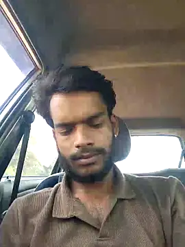 Snapshot of yashuuuu021 chatting on 6, 10, 2025 yashuuuu021 online show from 6, 10, 2025