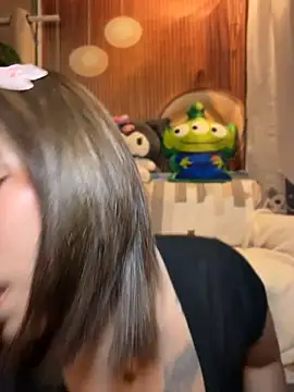 Snapshot of Kath_C chatting on 5, 7, 2026 Kath C online show from 5, 7, 2026
