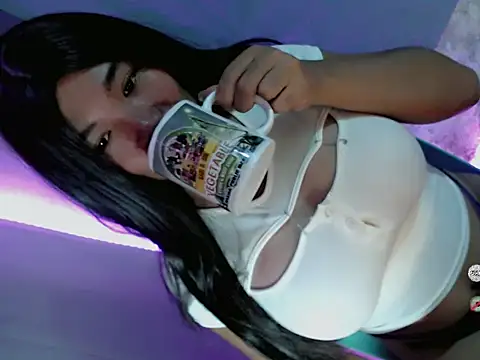 slutty piinkie online show from 10, 6, 2026