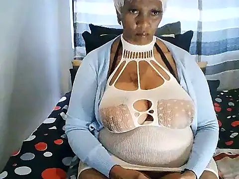 Snapshot of BigPussy10xx chatting on 27, 9, 2025 BigPussy10xx online show from 27, 9, 2025