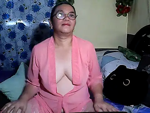 Adeline05 online show from 8, 3, 2026