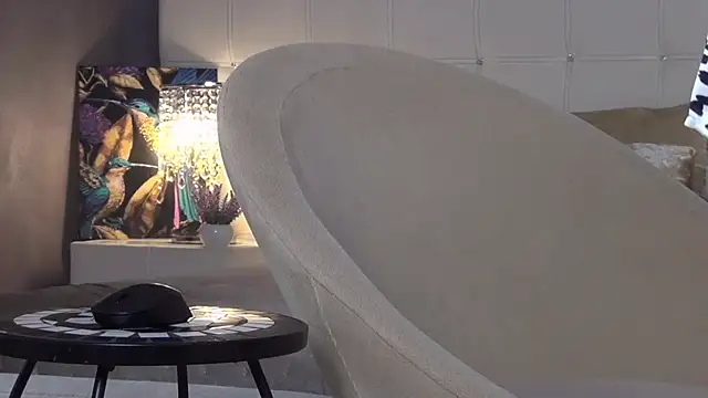 LadyValeriaXO online show from 3, 10, 2025