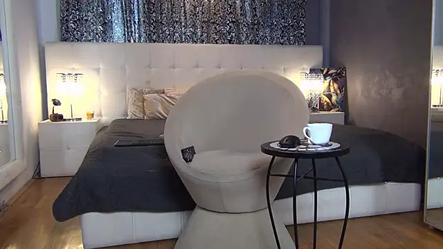 LadyValeriaXO online show from 31, 10, 2025