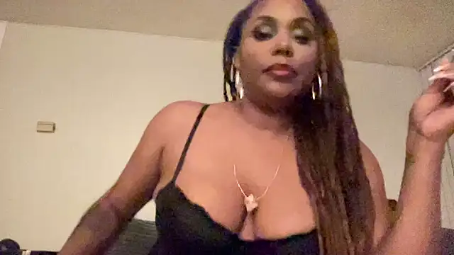 Snapshot of GigiMcFee chatting on 30, 7, 2026 GigiMcFee online show from 30, 7, 2026