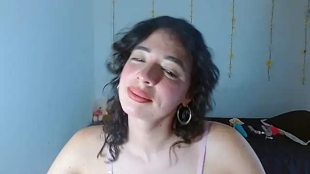 Snapshot of sajecrismaa chatting on 9, 1, 2026 sajecrismaa online show from 9, 1, 2026