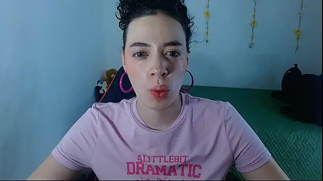 Snapshot of sajecrismaa chatting on 1, 7, 2026 sajecrismaa online show from 1, 7, 2026