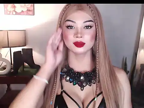 Hugecock shantall online show from 25, 9, 2025