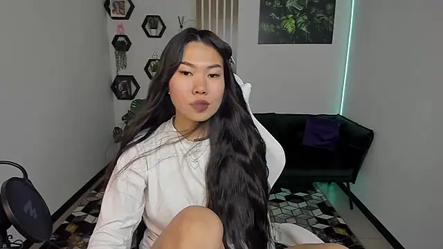 LunaPurrr online show from 11, 11, 2025