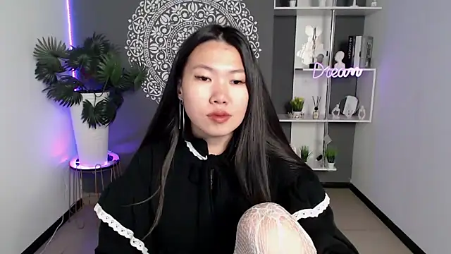 LunaPurrr online show from 18, 9, 2025